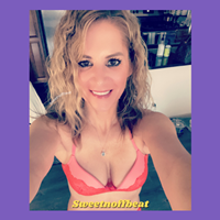 Meet IndieCamModel Sweetnoffbeat